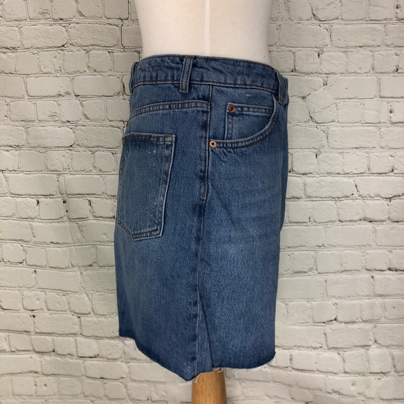 Size 10 Topshop Denim Jean Miniskirt NWT - Picture 4 of 12